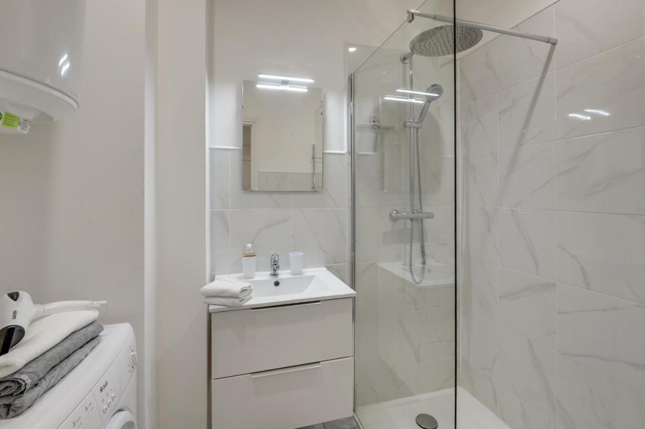 - Luxury Appart Climatise Plage - Cannes Luaran gambar